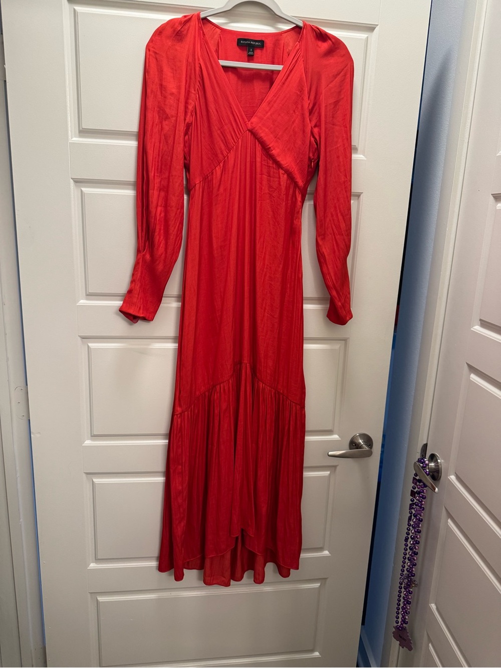Banana Republic Red V-Neck Long Sleeve Maxi Dress